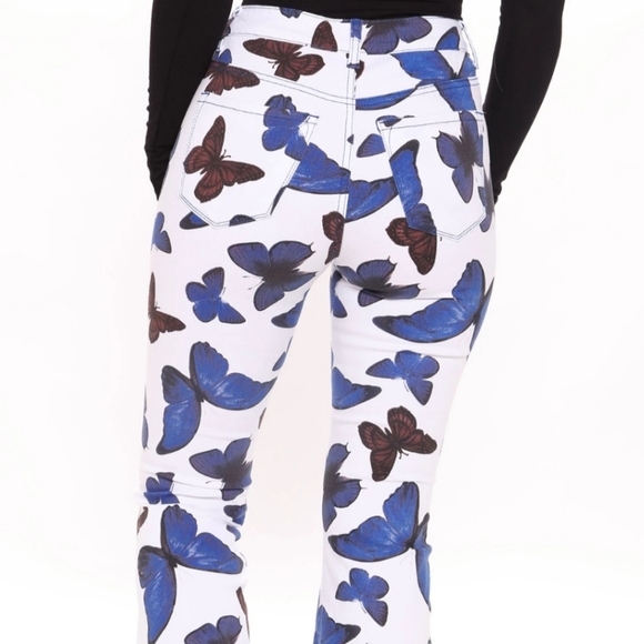 90s jeans with 🦋 butterflies - Picture 2 of 3